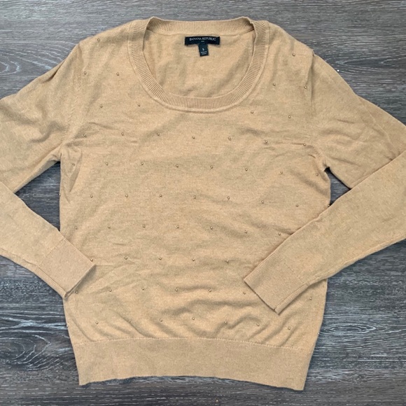 Banana Republic Tan Sweater w Gold bead details S - Picture 1 of 4